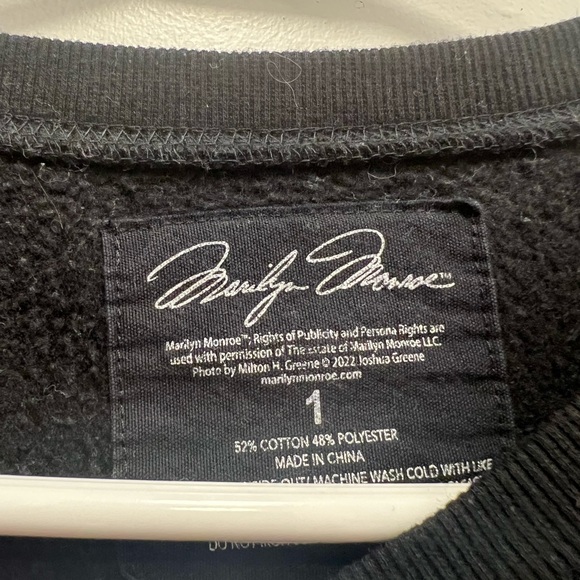 Torrid Size 1 Sweatshirt - Picture 2 of 4